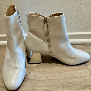 SCHUTZ White Ankle Booties with Geometric Heel